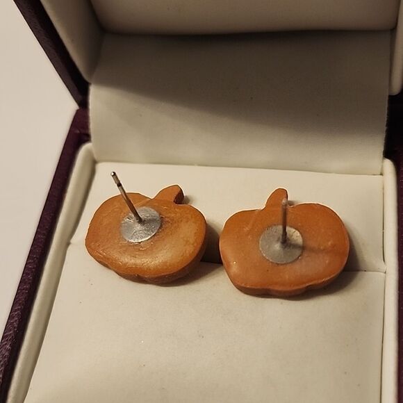 Pumpkin Stud Earrings Halloween Fall Orange Spooky Season Womens Girls Jewelry - Picture 3 of 4